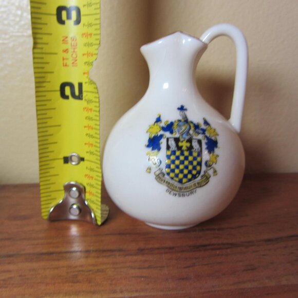 W.H. Goss crested heraldry china vintage Dewsbury (GC040 Grace) - Picture 5 of 12